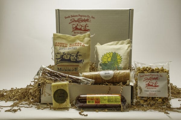 Dakota Hunter Gift Box